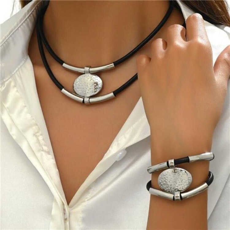 Silver Tone And Black Boho Western Double Layered Chunky Vintage Jewelry Set